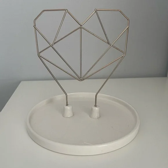 Geometric Heart Jewellery Stand - Picture 7 of 7